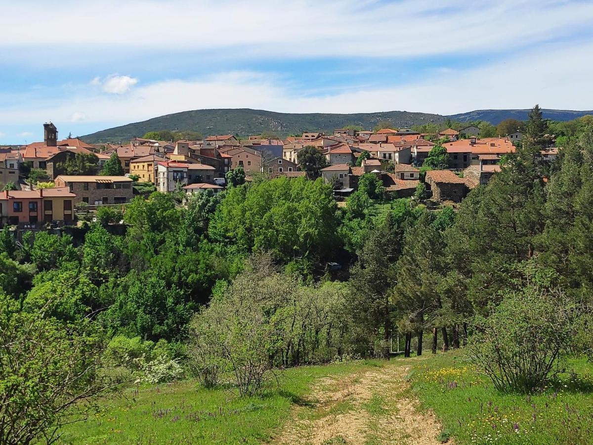 Casa Rural Fuente Del Arca Montejo Montejo de la Sierra Εξωτερικό φωτογραφία