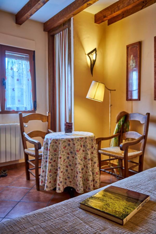 Casa Rural Fuente Del Arca Montejo Montejo de la Sierra Εξωτερικό φωτογραφία