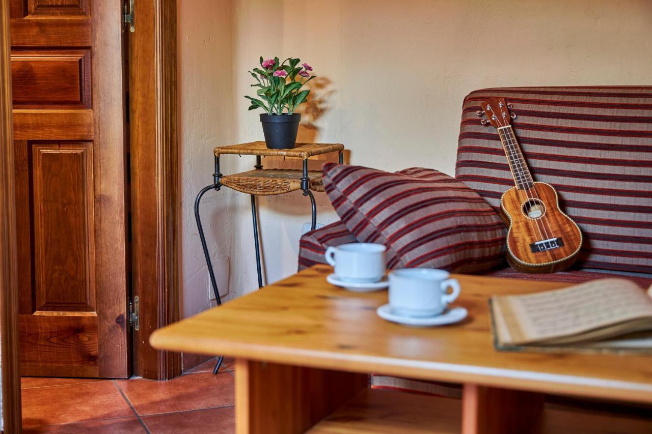Casa Rural Fuente Del Arca Montejo Montejo de la Sierra Εξωτερικό φωτογραφία