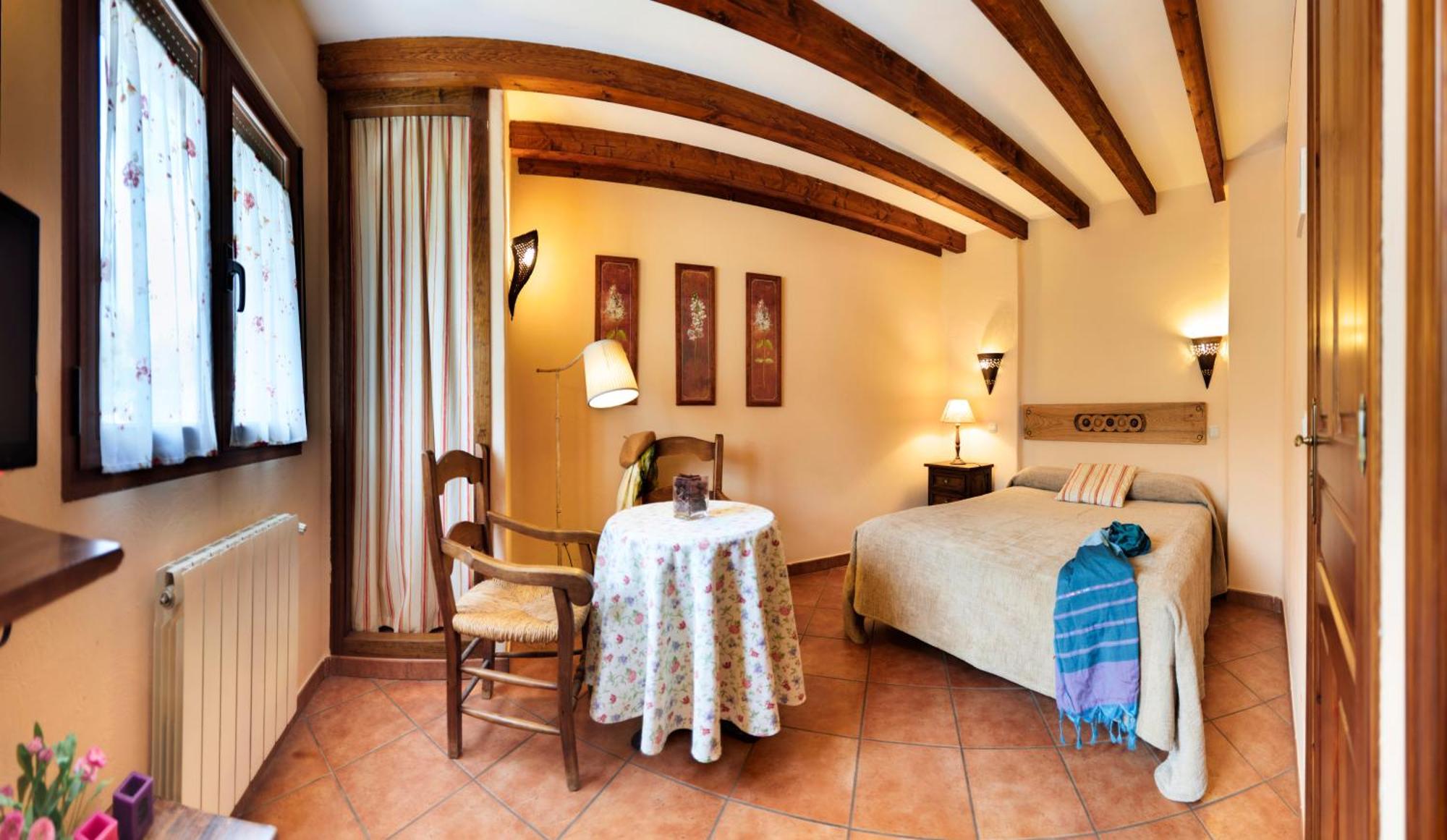 Casa Rural Fuente Del Arca Montejo Montejo de la Sierra Εξωτερικό φωτογραφία